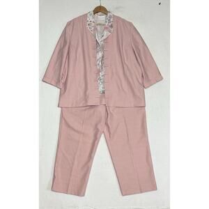 Pink Alfred Dunner Women’s 2 Piece Pants Suit Size 20 with Size 18 shirt